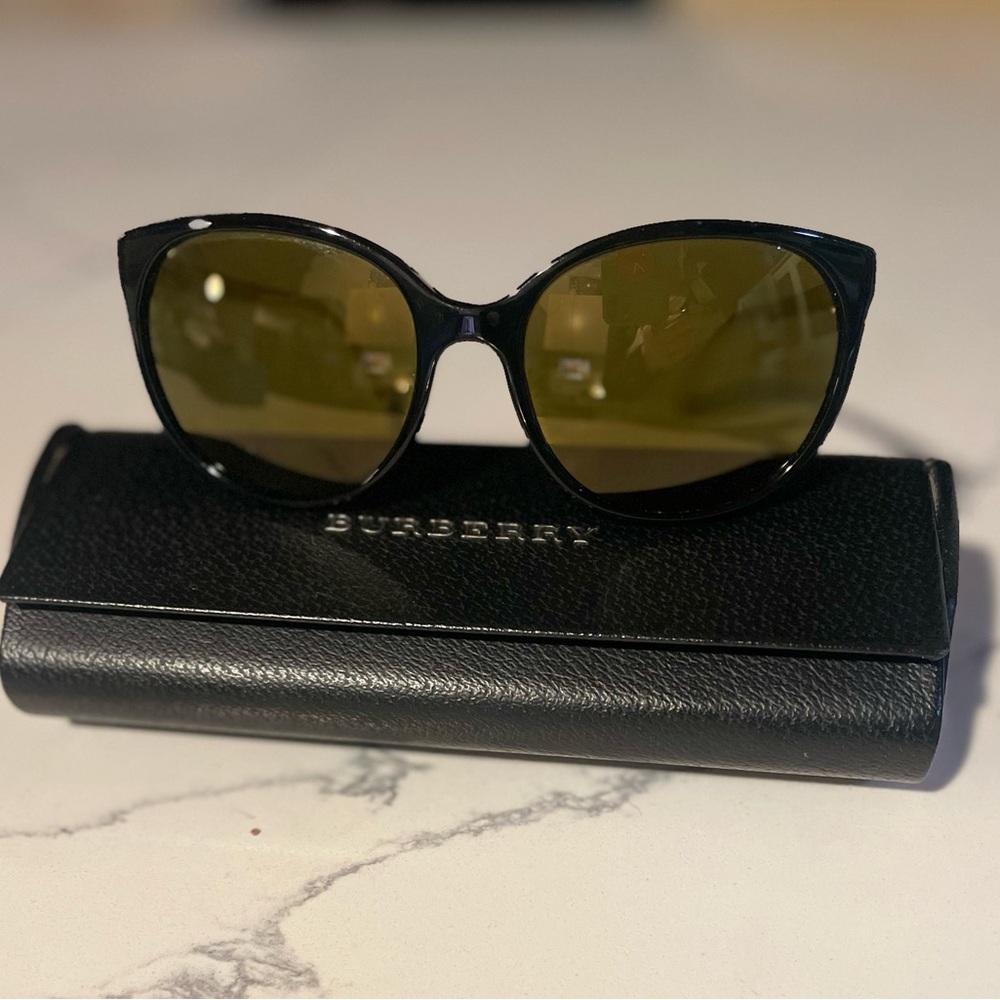 Authentic Burberry Gold Sunglasses B4146